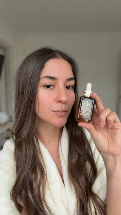 Estée Lauder: Estee Lauder Argentina | Tu momento favorito del día✨ Unas gotas de Advanced Nig